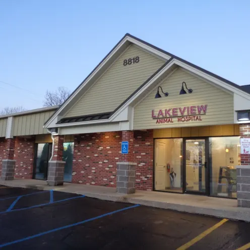 Lakeview Animal Hospital Exterior