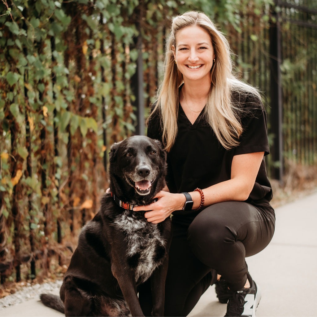 Dr. Erin Brockhaus at Lee's Summit Animal Hospital