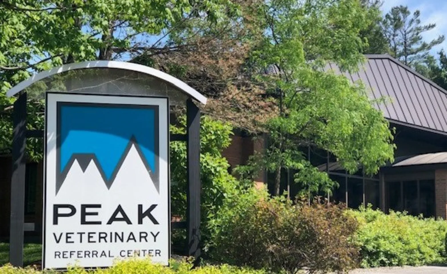 Peak Veterinary Referral Center Hospital Front Peak Veterinary Referral Center Hospital Front