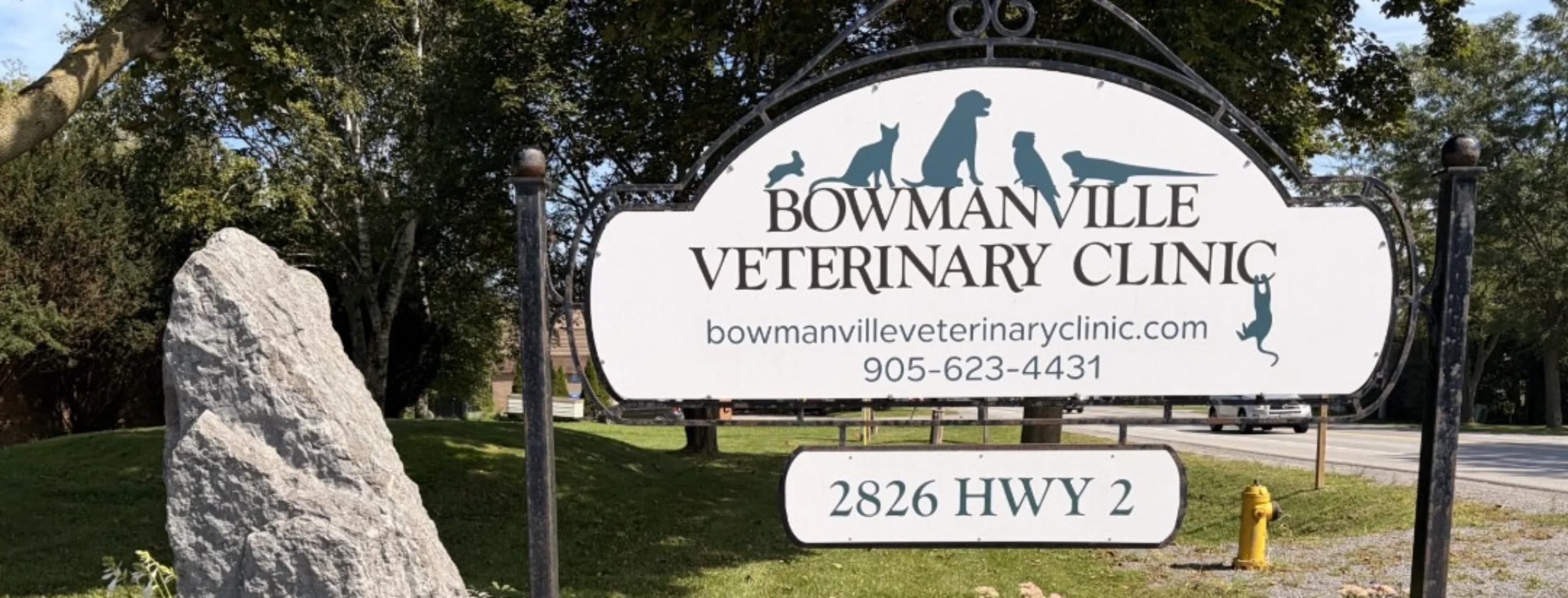 Bowmanville Veterinary Clinic's sign. Bowmanville Veterinary Clinic's sign.