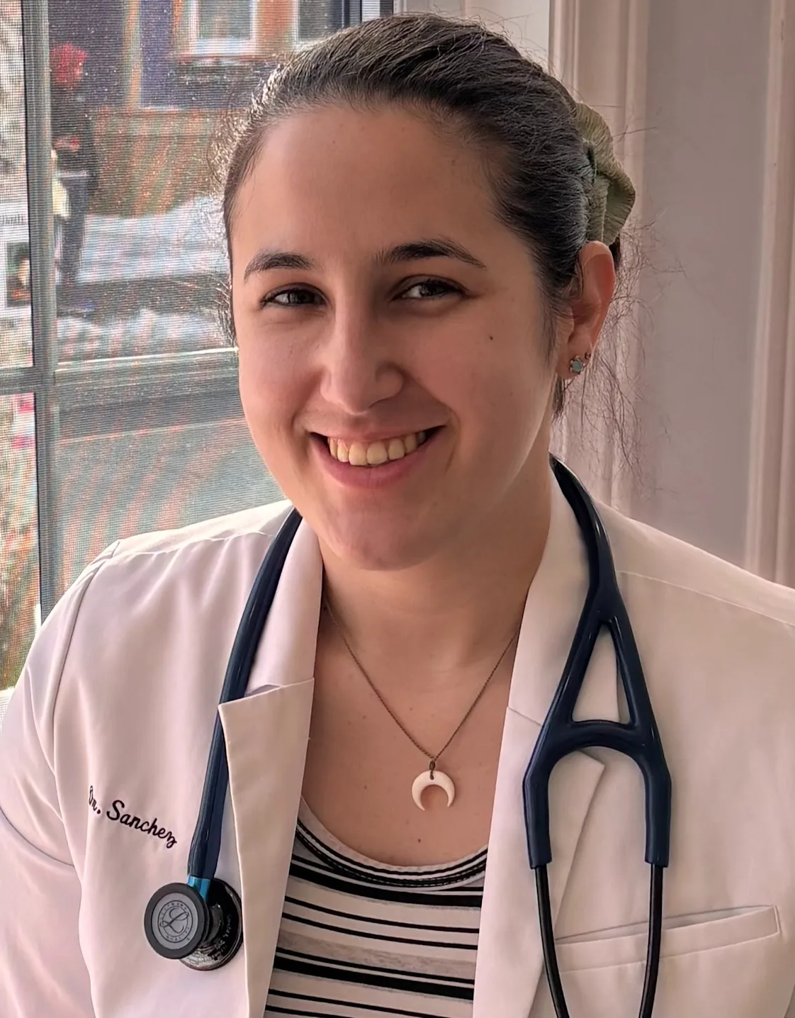 Dr. Caroline Sanchez Dr. Caroline Sanchez