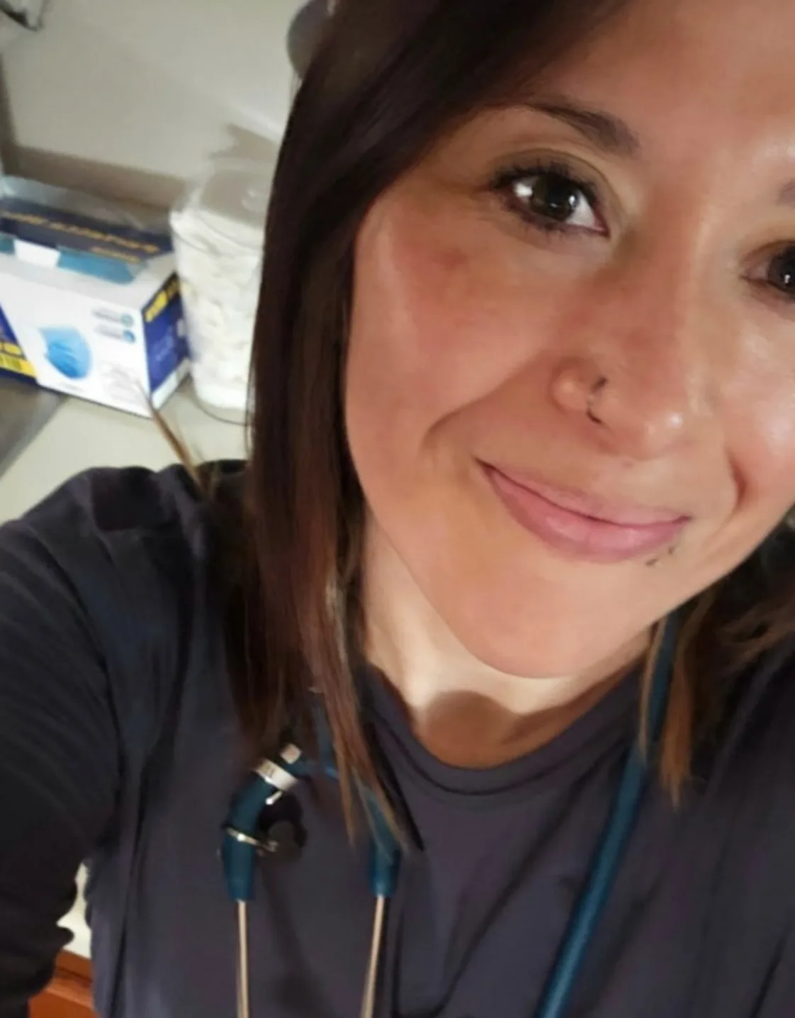 Veronica Valdez - Veterinary Technician Veronica Valdez - Veterinary Technician
