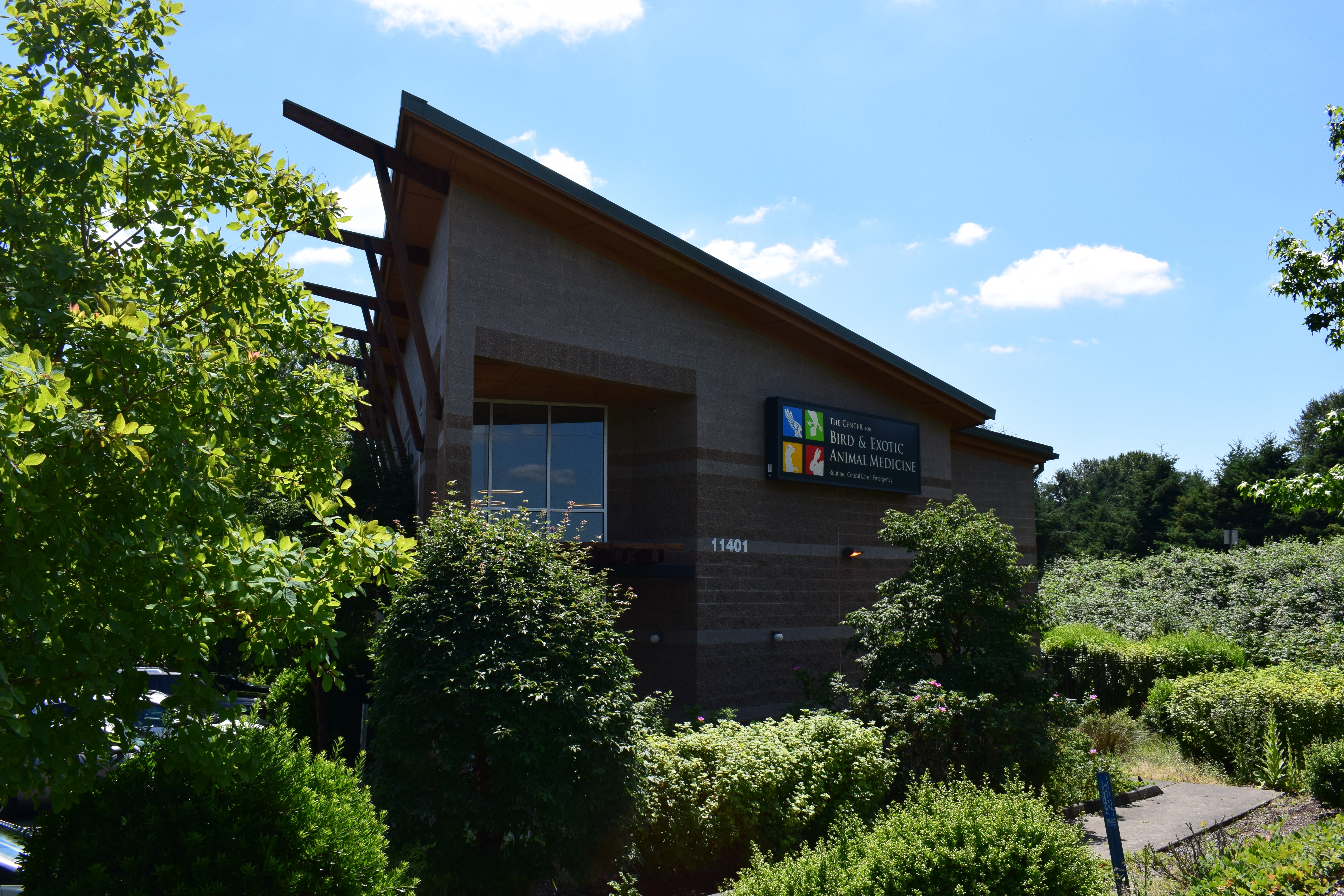 The Center for Bird and Exotic Medicine Front Entrance