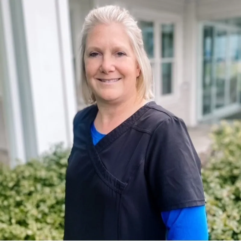 Dr. Heather Bauer Dr. Heather Bauer