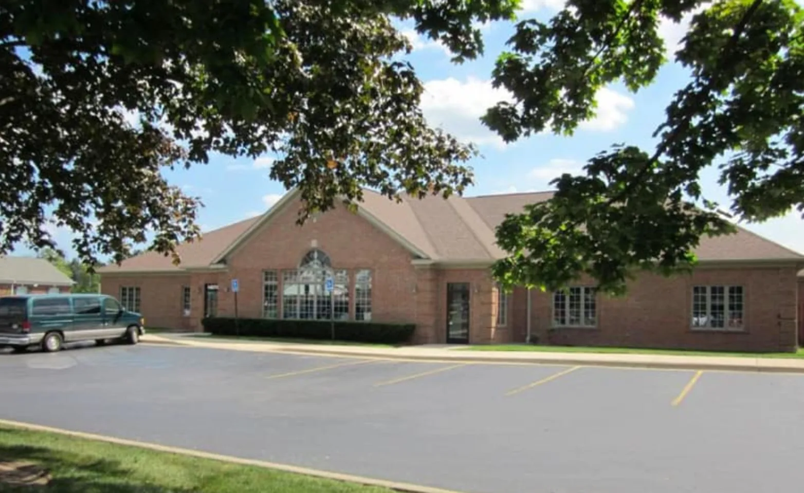 Parkview Animal Hospital Exterior