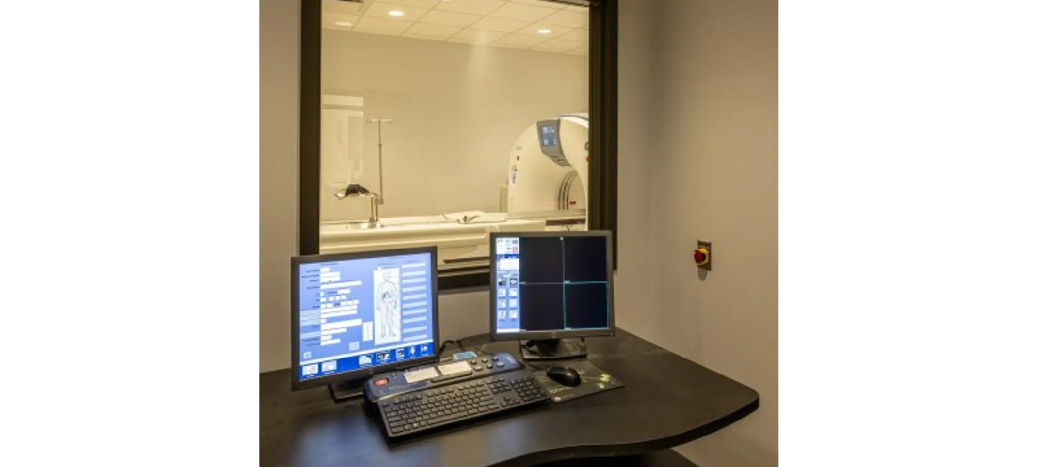 MRI Control room MRI Control room