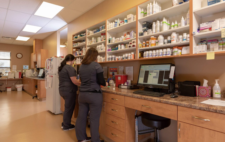 Pharmacy and technicians at Red Hills Animal Hospital