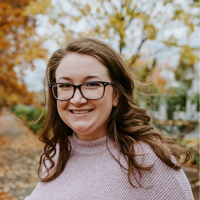 Elizabeth Loptien Elizabeth Loptien