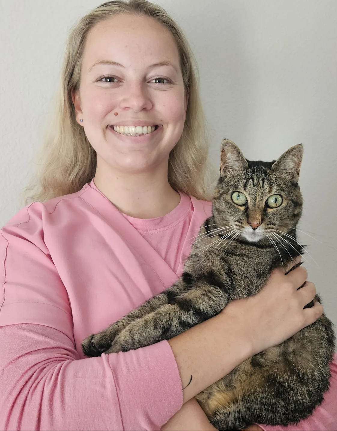 Dr. Isabella Rennert Dr. Isabella Rennert
