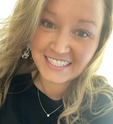 Courtney Dean Courtney Dean