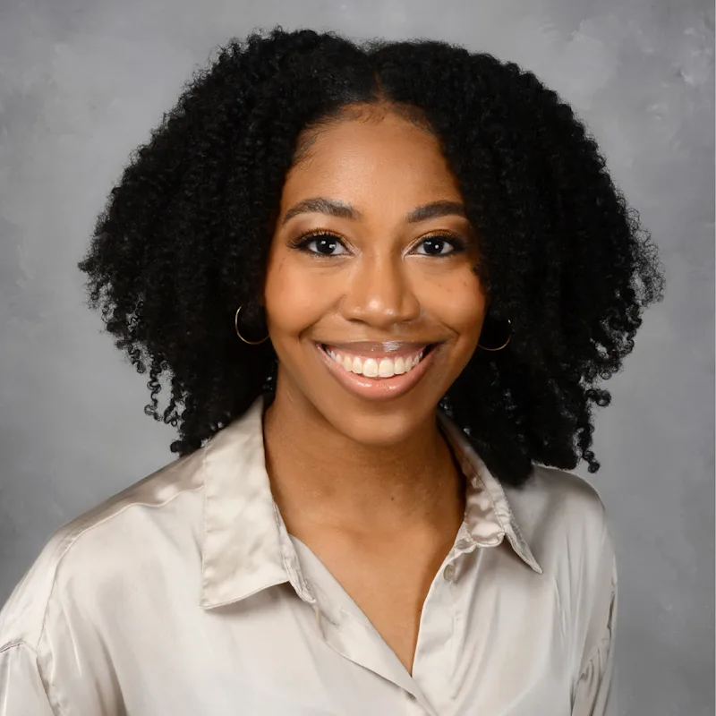 Dr. Lauren Thompson Dr. Lauren Thompson