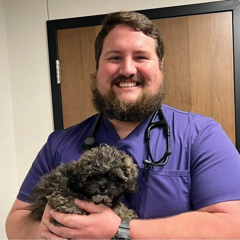 Dr. Ethan Reeves Dr. Ethan Reeves