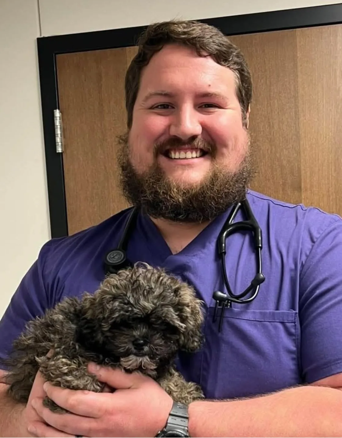 Dr. Ethan Reeves Dr. Ethan Reeves