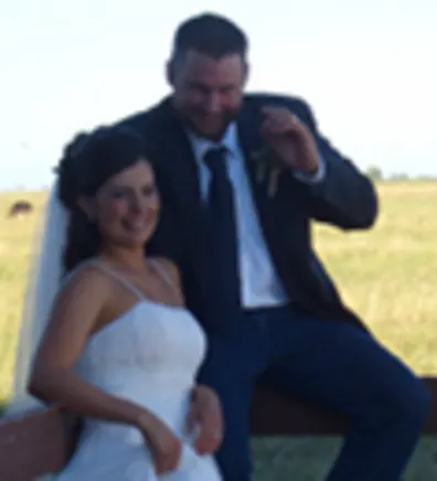 Amy Reynolds WITH HER HUSBAND Amy Reynolds WITH HER HUSBAND