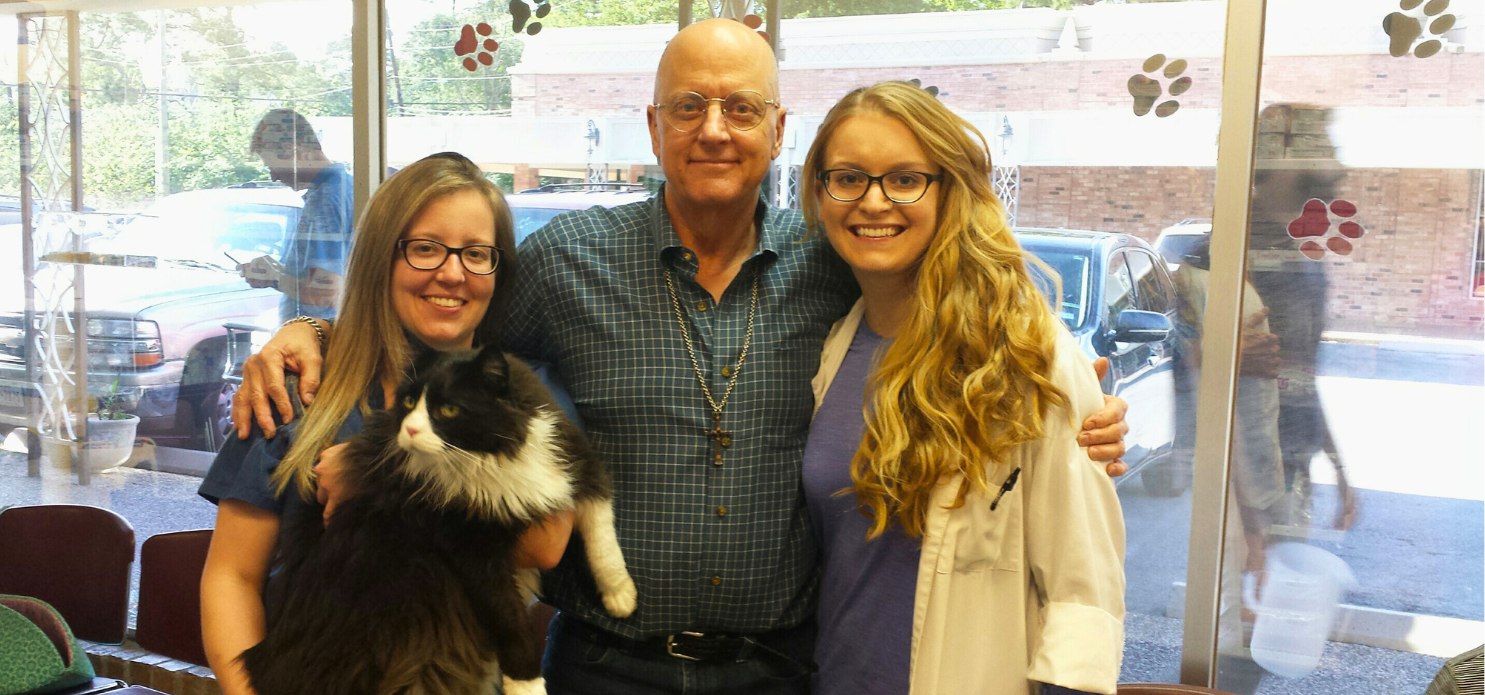 Meet Dr. Folger: A feline specialist driven by a lifelong love of cats
