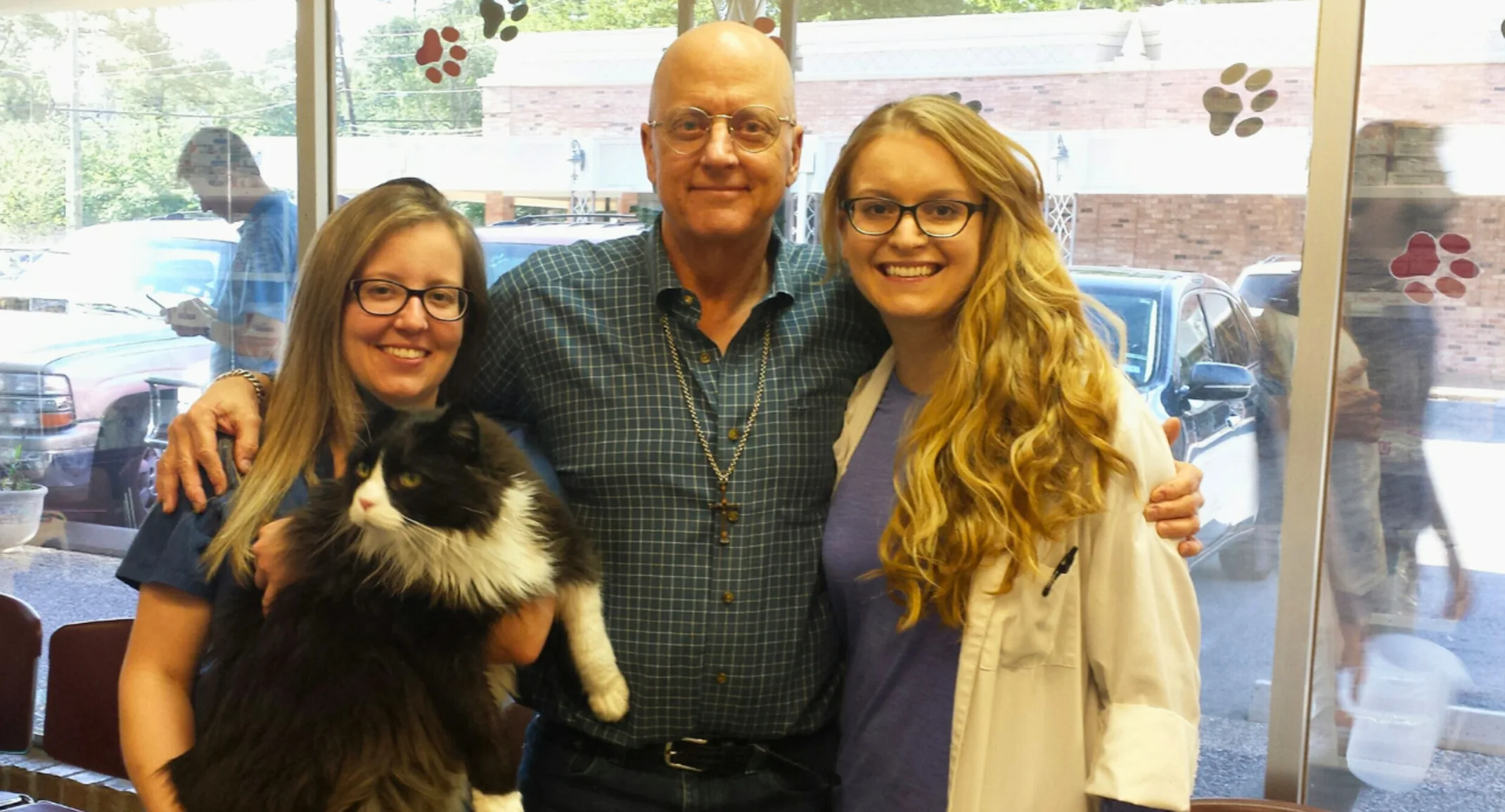 Meet Dr. Folger: A feline specialist driven by a lifelong love of cats Meet Dr. Folger: A feline specialist driven by a lifelong love of cats