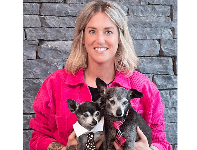 Photo of Robyn Luscombe Photo of Robyn Luscombe