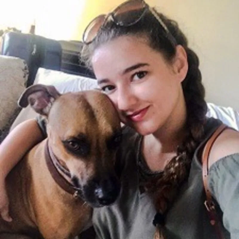 Dr. Gabbrielle Acosta Dr. Gabbrielle Acosta