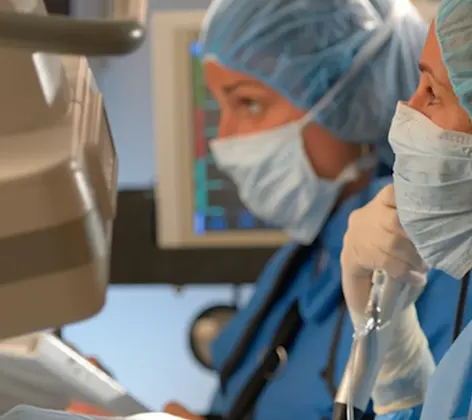 Veterinarians undergoing interventional radiology Veterinarians undergoing interventional radiology