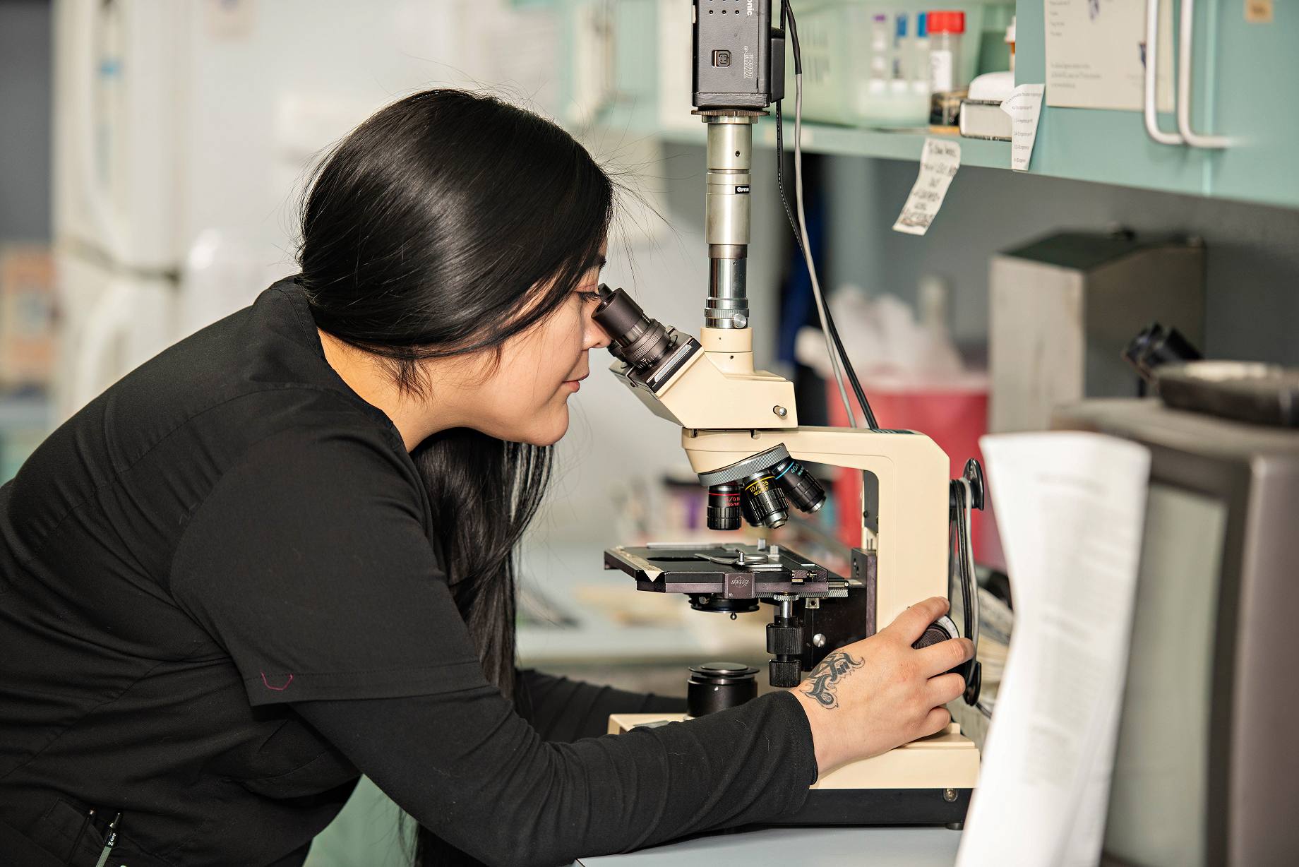 Plaza Del Amo Hospital Microscope