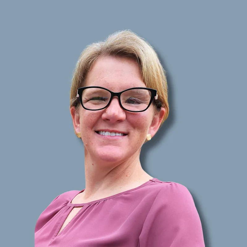 Dr. Emilie Schilling Dr. Emilie Schilling