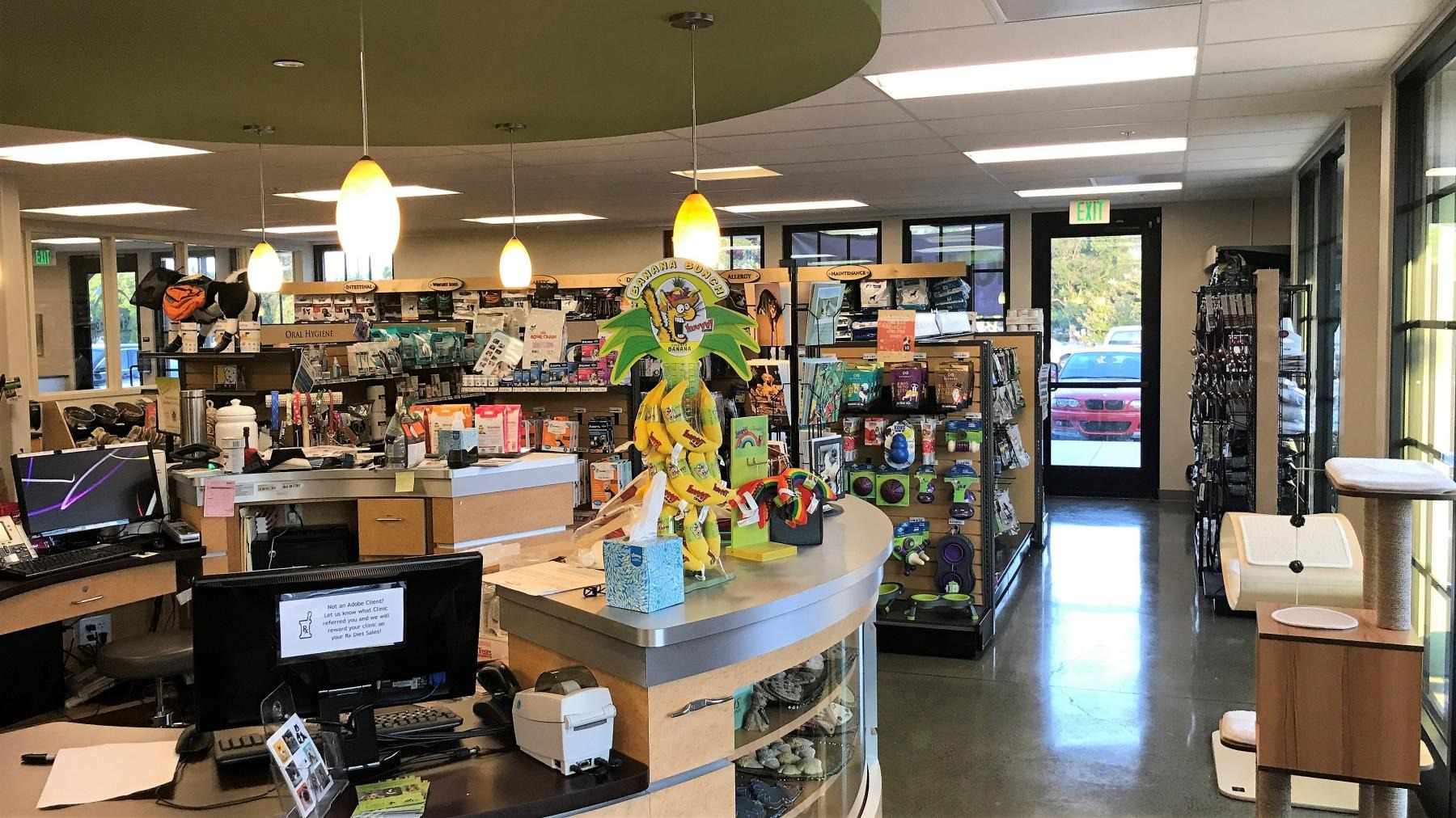 Veterinary marketplace interior