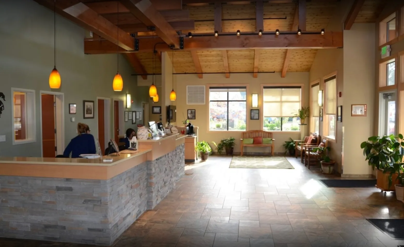 Brookfield Veterinary Hospital lobby Brookfield Veterinary Hospital lobby