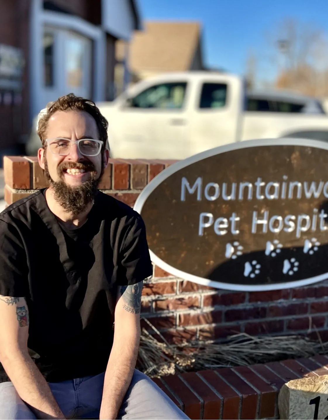 Matthew Schumacher, vet tech at Mountainwood Pet Hospital Matthew Schumacher, vet tech at Mountainwood Pet Hospital
