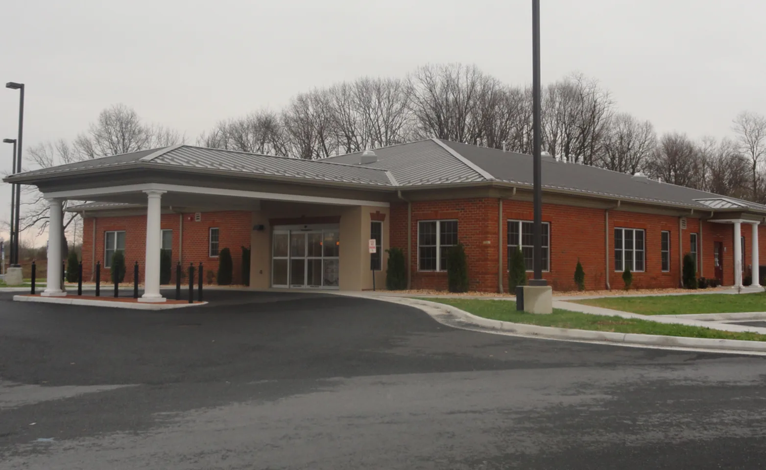 Exterior of Emergency and Referral Veterinary Center