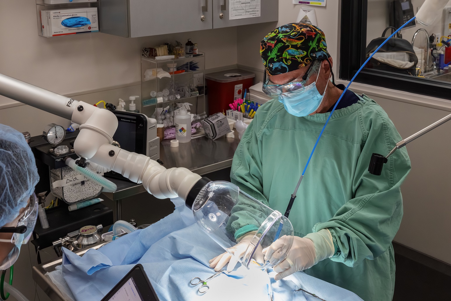 Dr. Berger Performing Laser Surgery