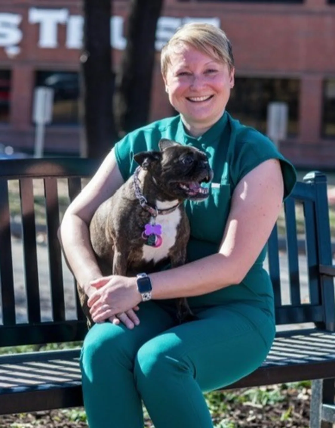 Dr. Natalia Krzeszowski Dr. Natalia Krzeszowski