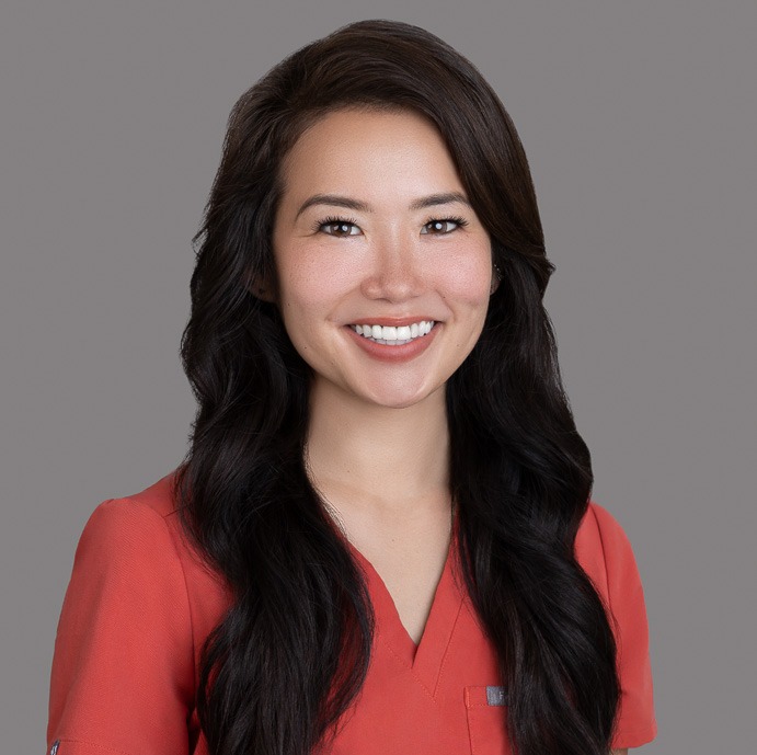 Jennie Zhou, DVM 