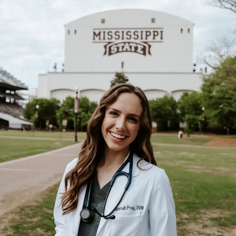 Dr. Hannah Pray Dr. Hannah Pray