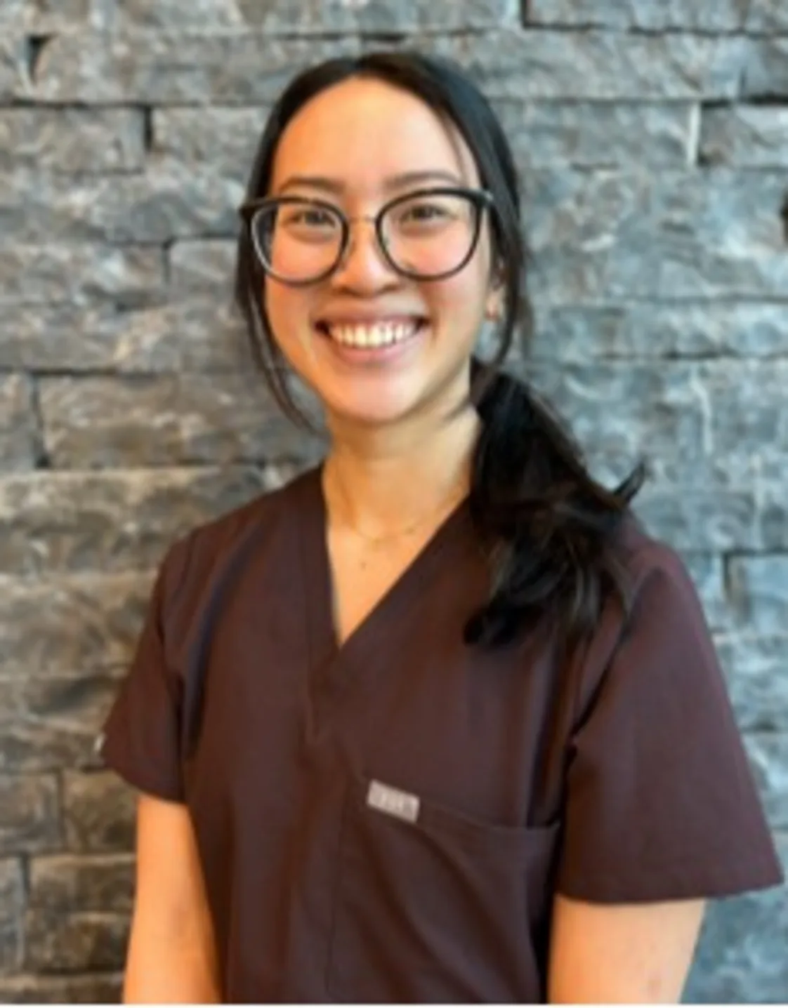 Dr. Dian Kartolo Dr. Dian Kartolo