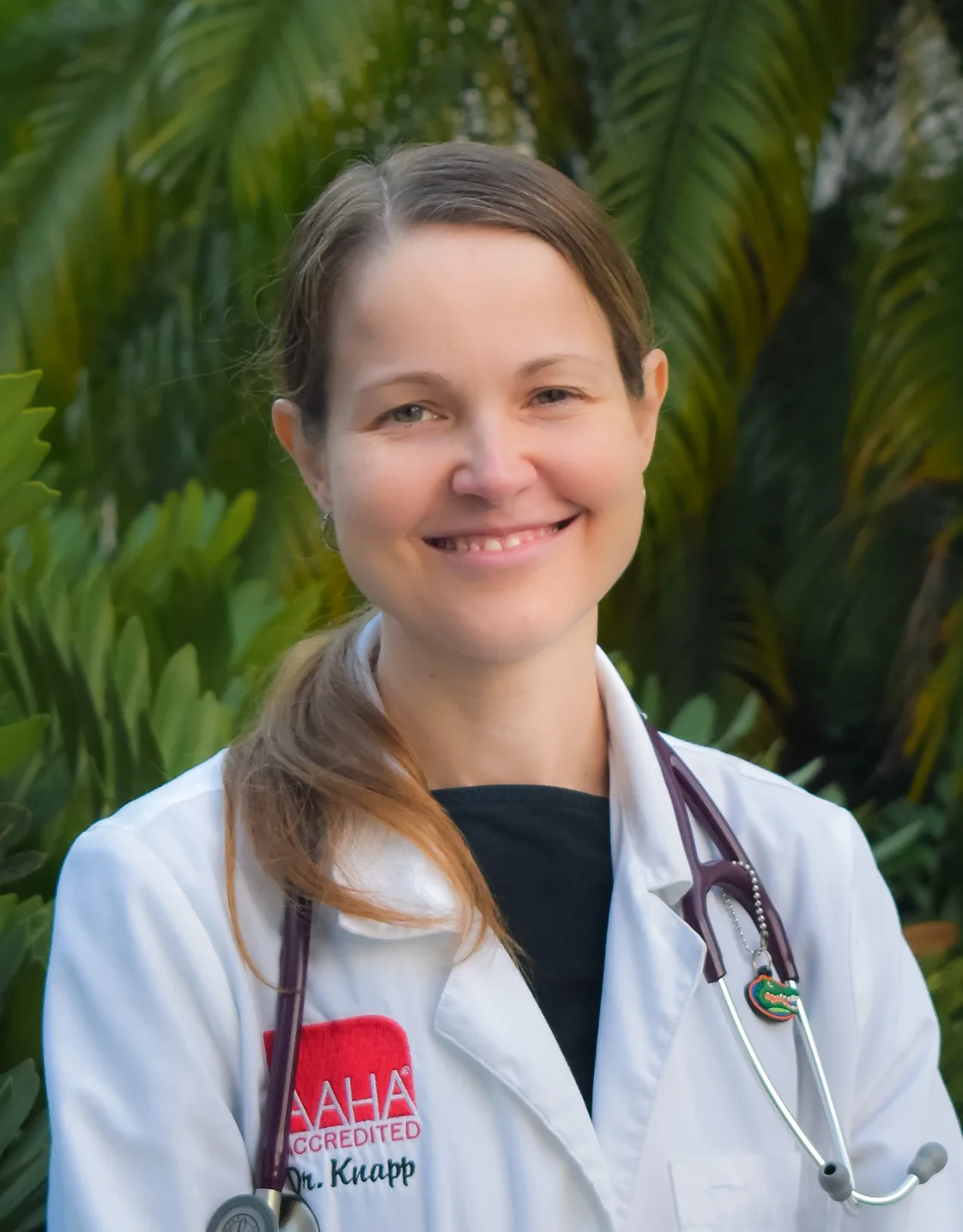 Dr. Stephanie Knapp Dr. Stephanie Knapp