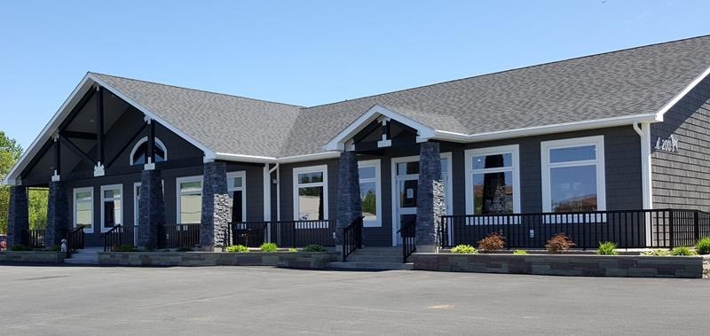 Front of East River Animal Hospital