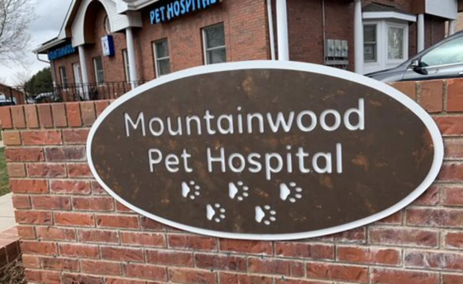 Mountainwood Pet Hospital Sign Mountainwood Pet Hospital Sign