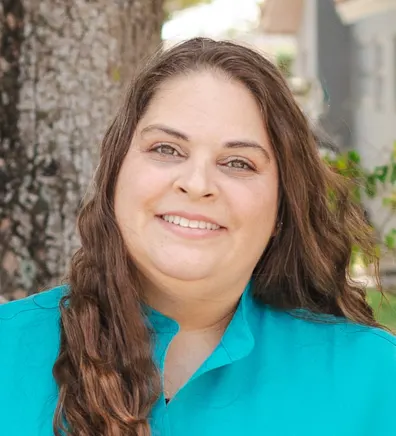 Kristen T. Kristen T.