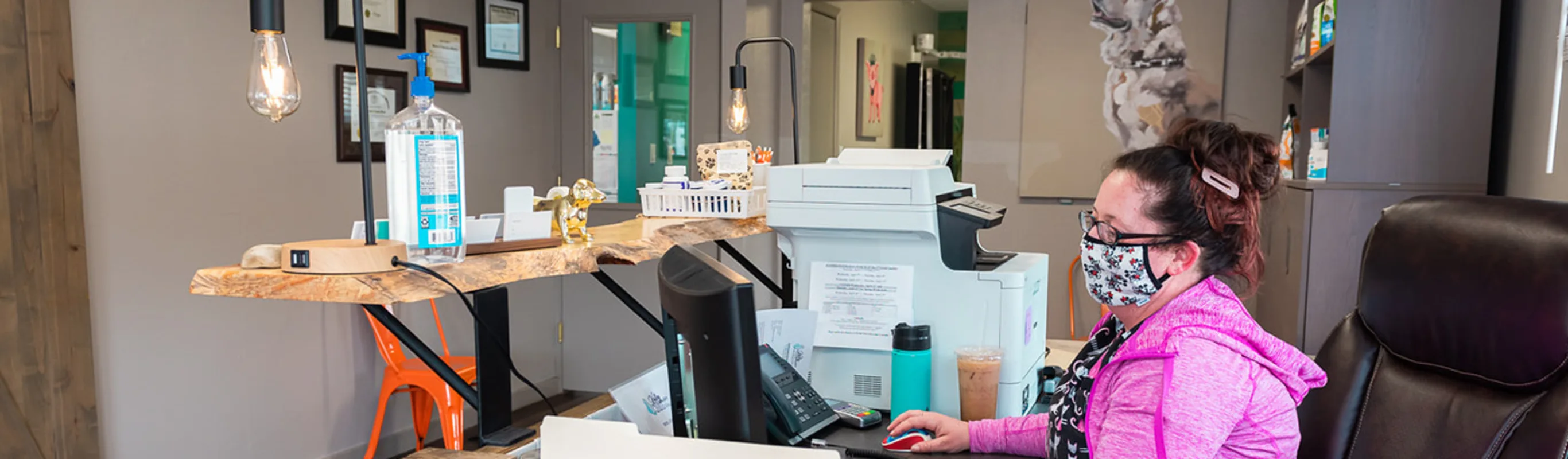 Receptionist at front desk at The Valley Veterinary Hospital Receptionist at front desk at The Valley Veterinary Hospital
