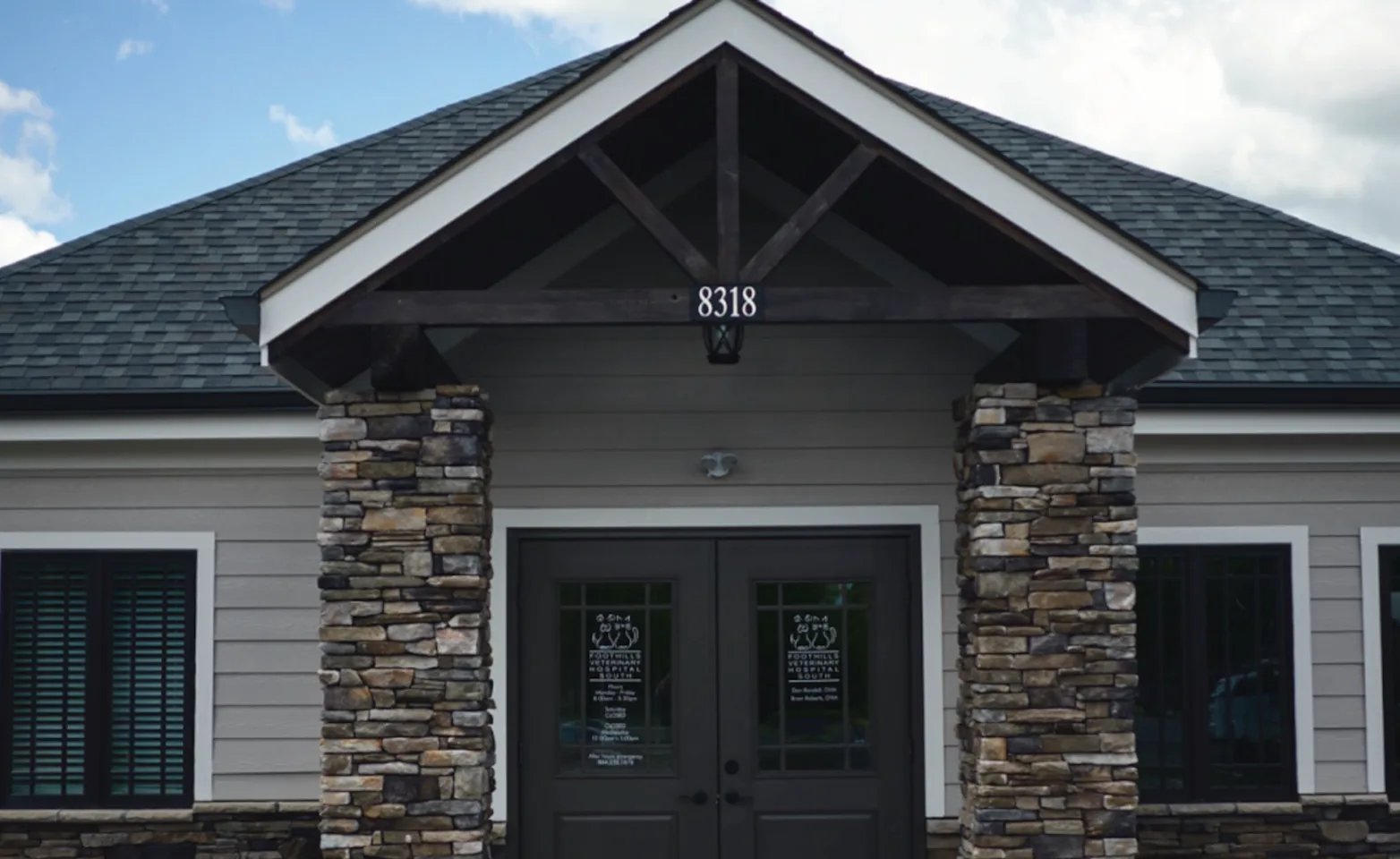 Foothills Veterinary Hospital South Front entrance building Foothills Veterinary Hospital South Front entrance building