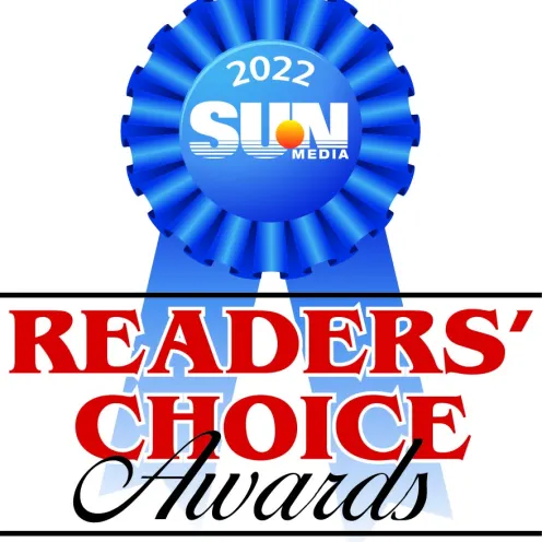 Woodlake Veterinary Hospital's 2022 Reader's Choice Award.