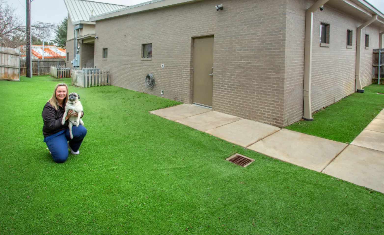 Veterinary Kennel Technician at Roanoke Animal Hospital TX Veterinary Kennel Technician at Roanoke Animal Hospital TX