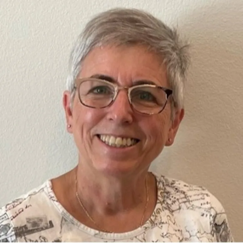 Dr. Ellen Frigo Dr. Ellen Frigo