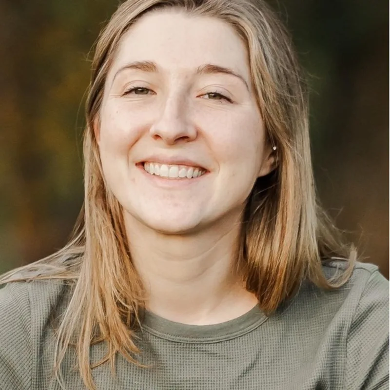 Dr. Jessica Davies Dr. Jessica Davies