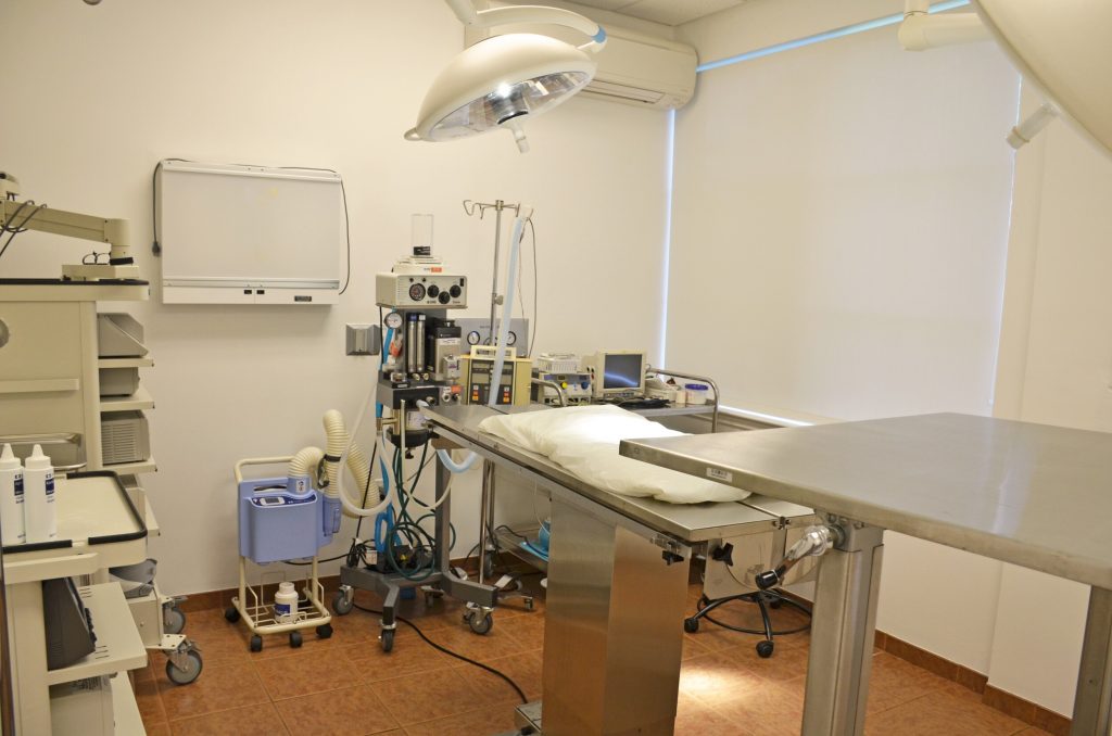 Surgery room at FVRC