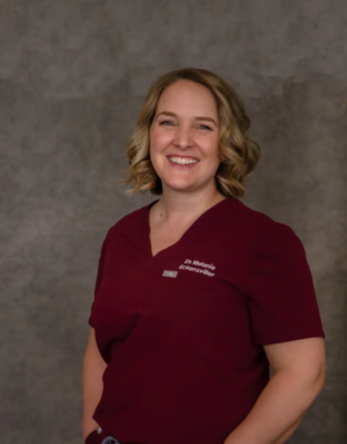 Dr. Melanie Eckensviller, DVM Dr. Melanie Eckensviller, DVM