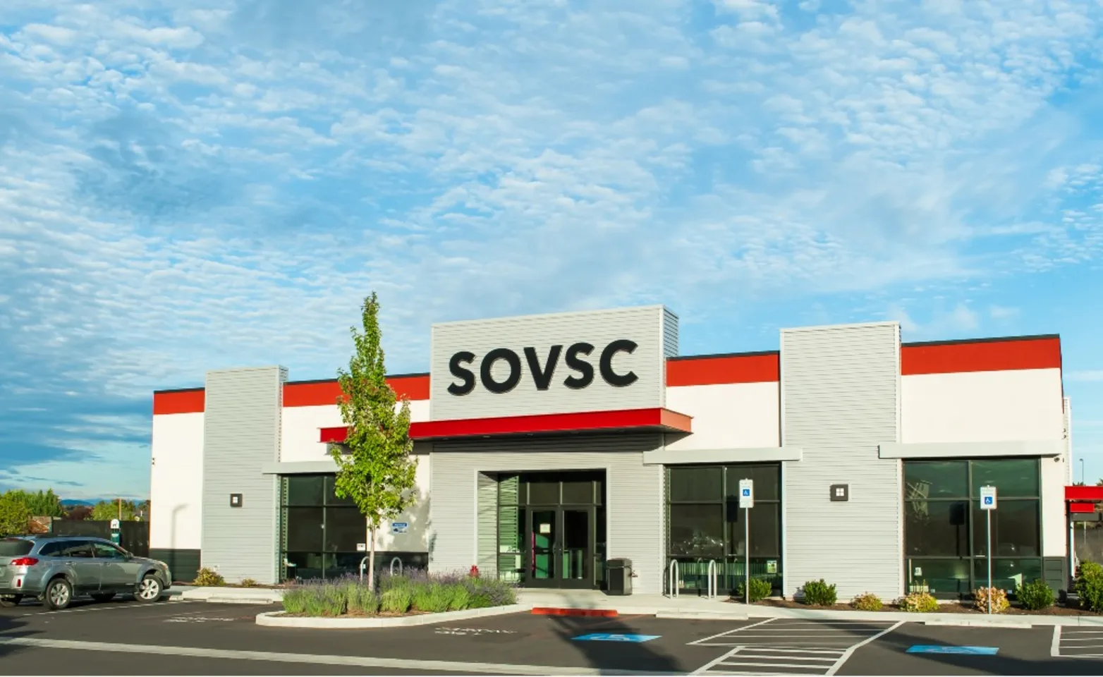 Southern Oregon Veterinary Specialty Center exterior. Southern Oregon Veterinary Specialty Center exterior.