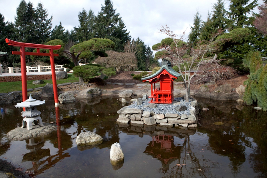 a photo of a red house in Point Defiance Park 