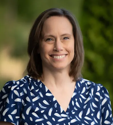 Amity MacKinnon Amity MacKinnon