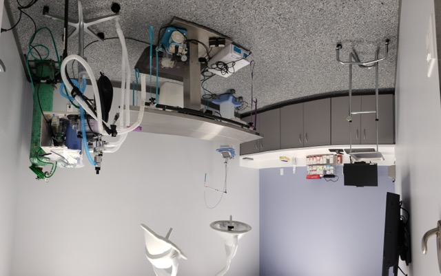 surgery suite at Discovery Bay Veterinary Clinic